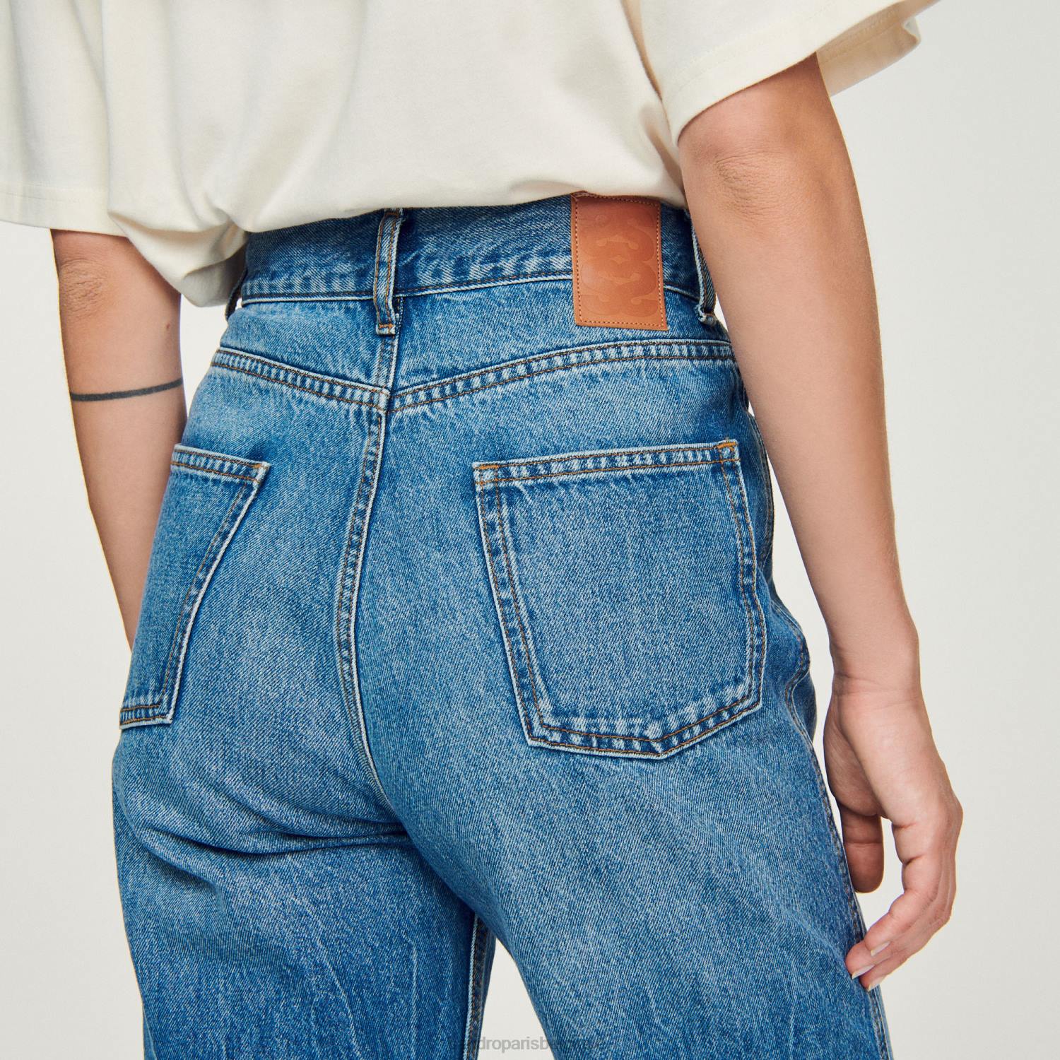 vêtements Sandro Paris jean droit délavé jean bleu femmes XLXD317