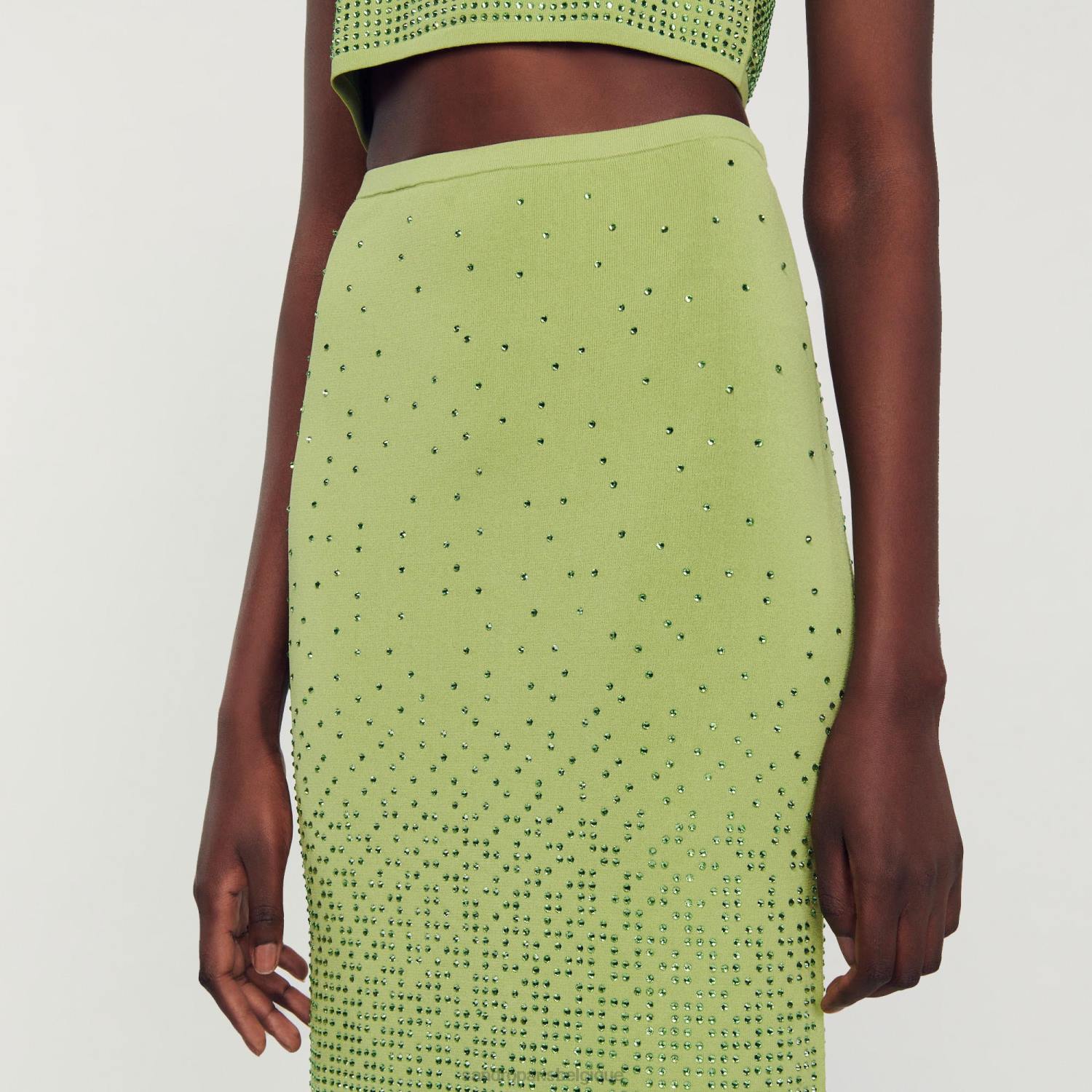 vêtements Sandro Paris jupe midi à ornements en strass kaki clair femmes XLXD77