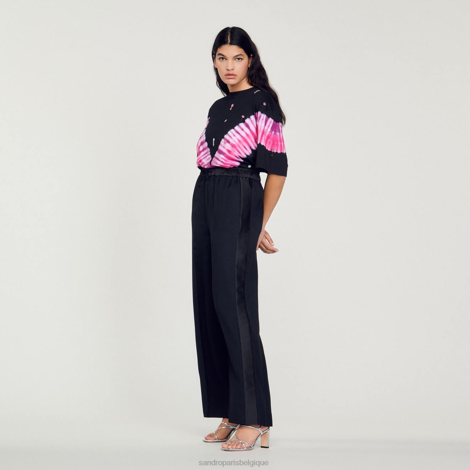 vêtements Sandro Paris pantalon large avec bandes latérales en satin noir femmes XLXD438