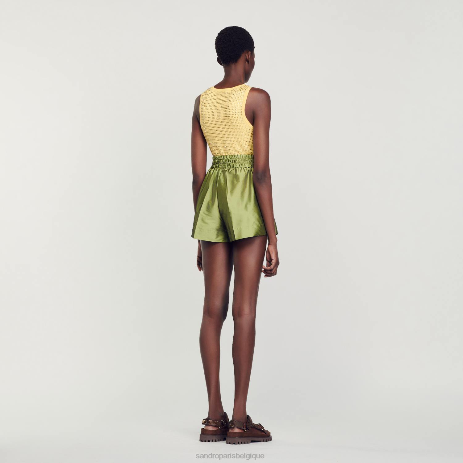 vêtements Sandro Paris short en satin kaki clair femmes XLXD78