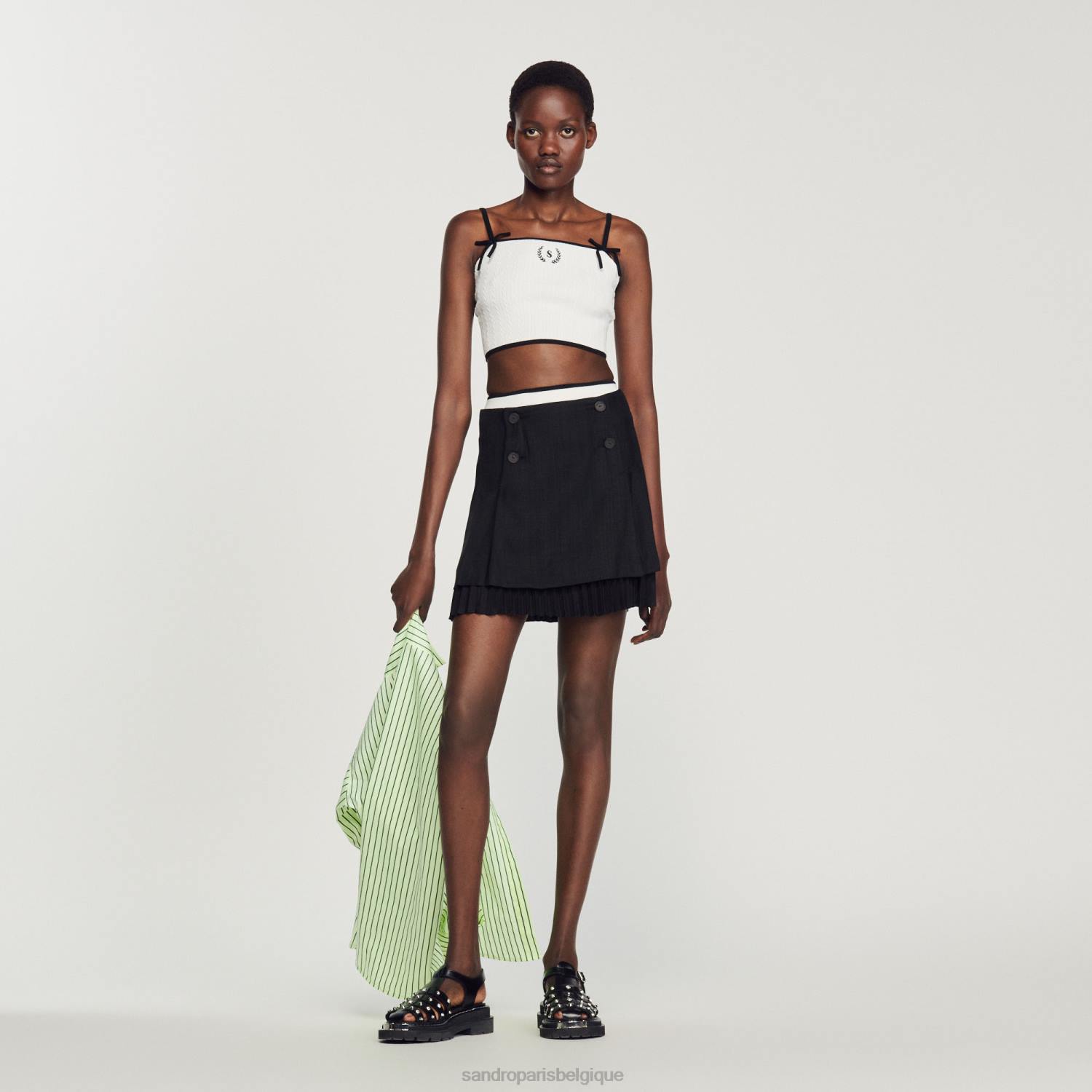 vêtements Sandro Paris haut court en maille blanc femmes XLXD240