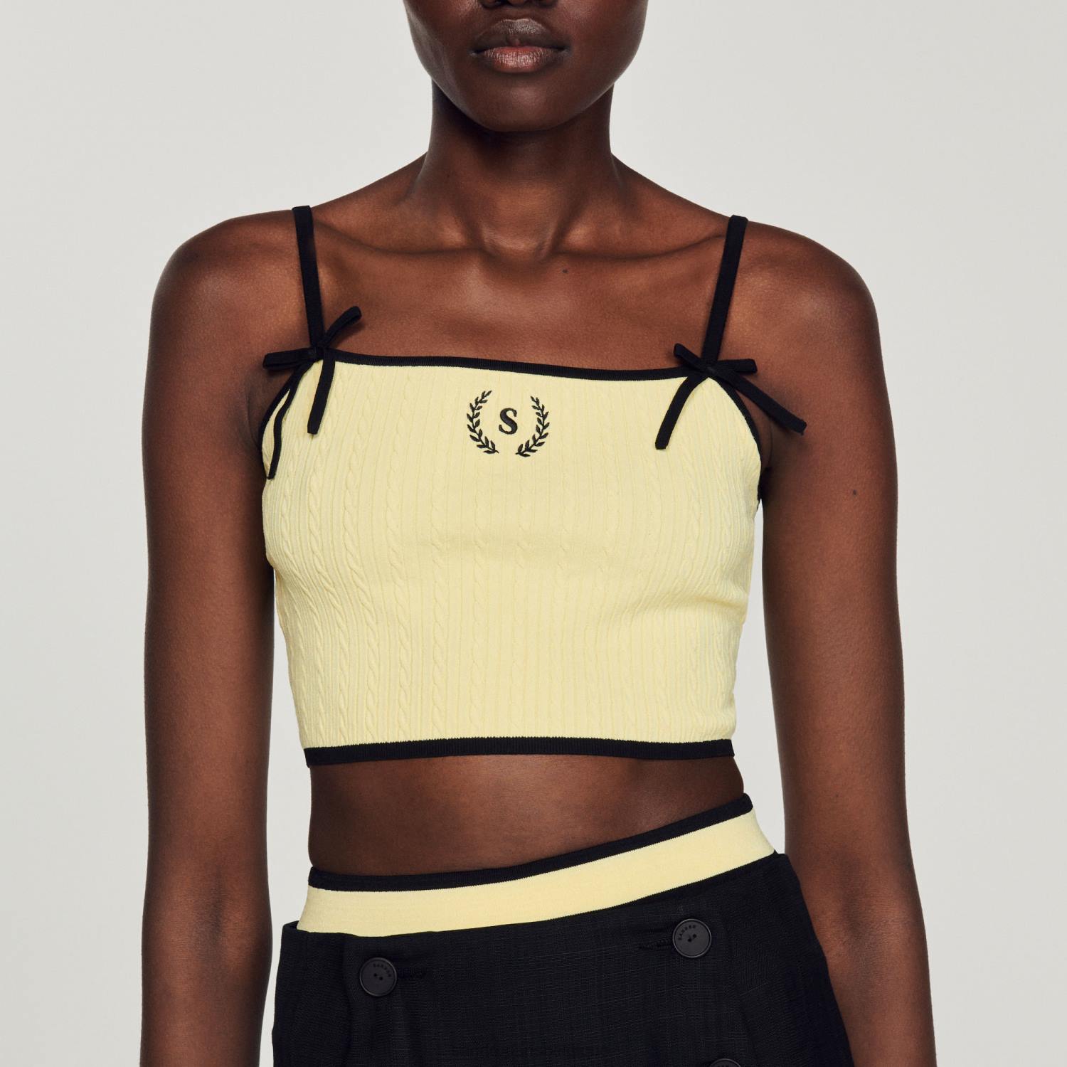vêtements Sandro Paris haut court en maille une couleur femmes XLXD217