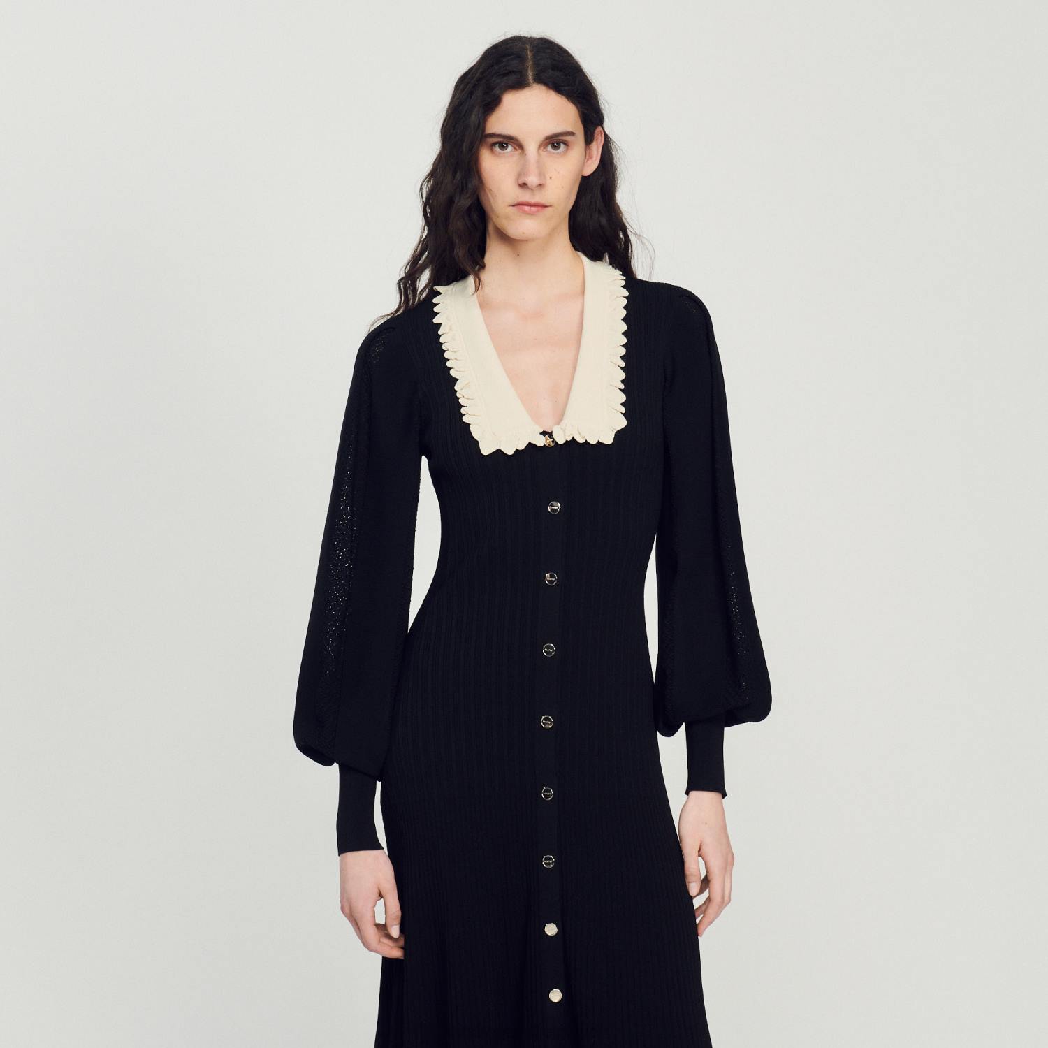 vêtements Sandro Paris robe longue à manches longues noir femmes XLXD103