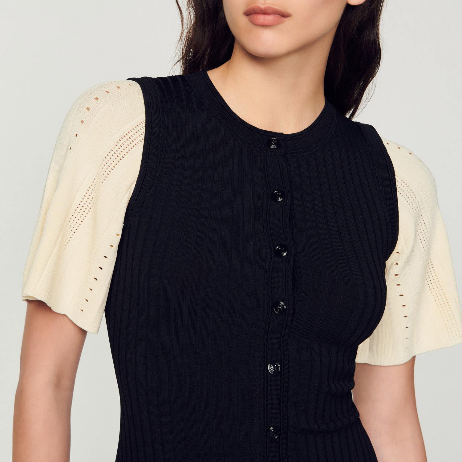 vêtements Sandro Paris robe midi en maille bicolore noir femmes XLXD6