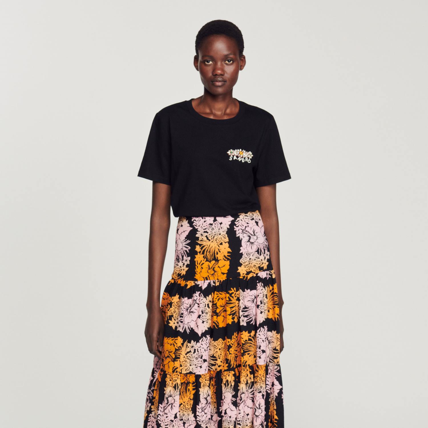 vêtements Sandro Paris t-shirt à strass noir femmes XLXD237