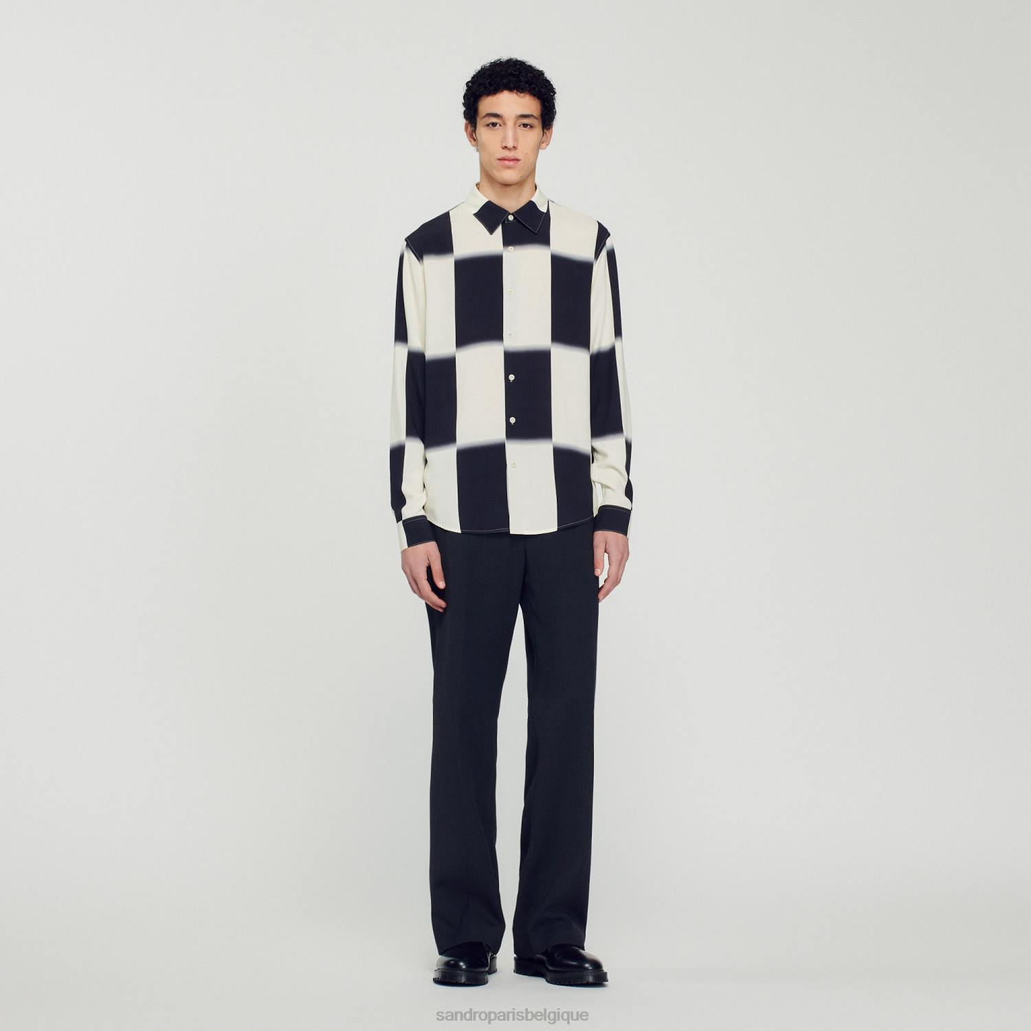 vêtements Sandro Paris chemise fluide à carreaux écru/noir Hommes XLXD728