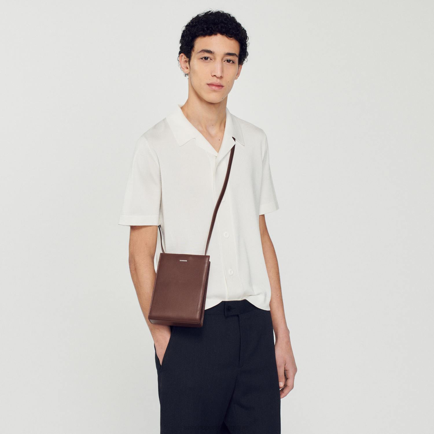 vêtements Sandro Paris chemise à manches courtes blanc Hommes XLXD721