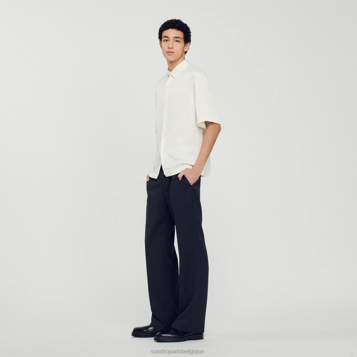 vêtements Sandro Paris chemise à manches courtes écru Hommes XLXD589