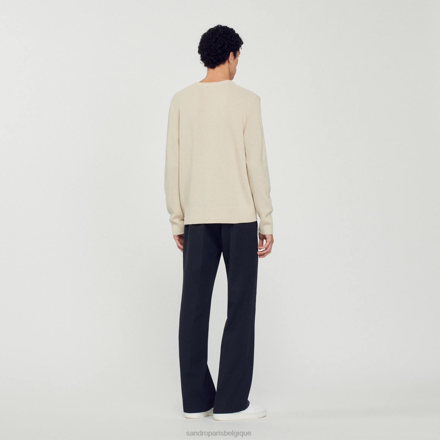 vêtements Sandro Paris pull en laine écru Hommes XLXD688