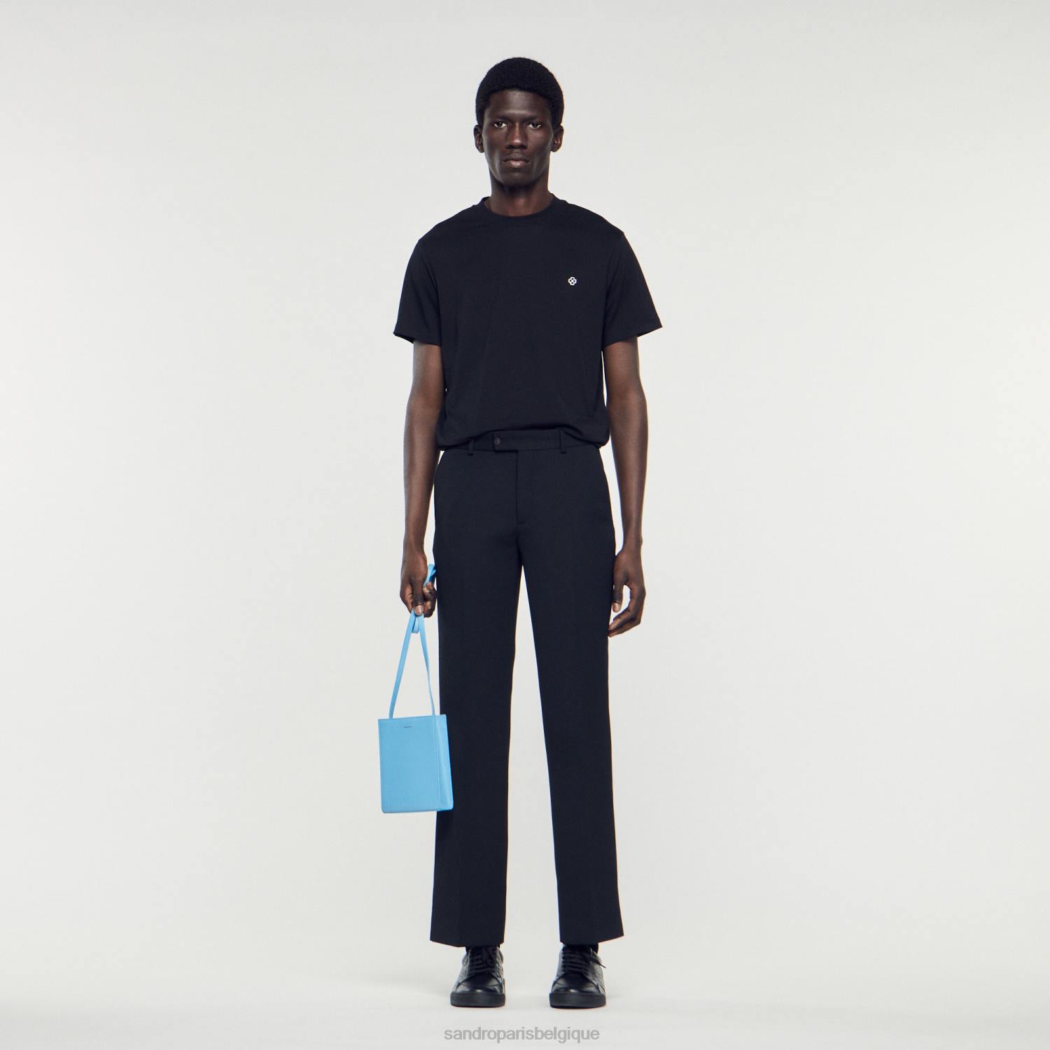 vêtements Sandro Paris t-shirt avec patch croix carré noir Hommes XLXD645
